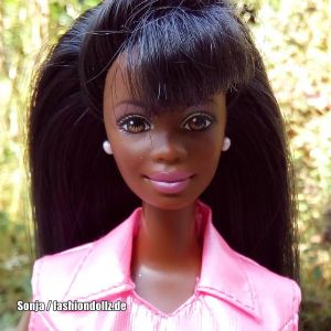 1999 Make a Valentine Barbie AA #20340