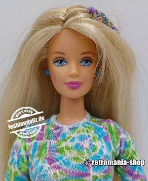 1999 Tie Dye / Batik Fun Barbie #20504 