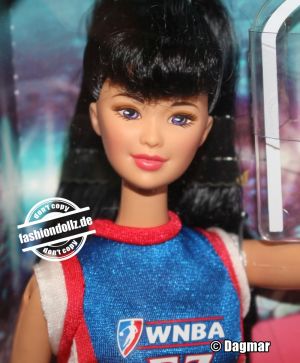 1999 WNBA Barbie - Basketball Kira #20349
