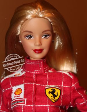2000 Scuderia Ferrari Barbie #25636