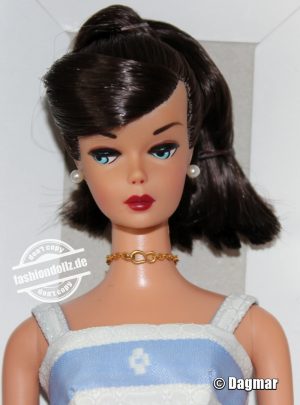 2000 Suburban Shopper Barbie #28378