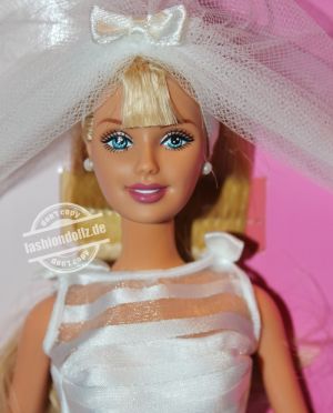 2001 Dream Wedding Barbie #27374