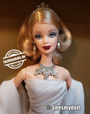 2001 Duchess of Diamonds Barbie #26928