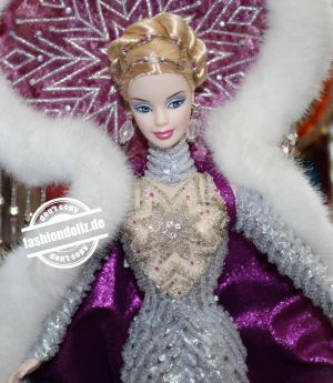 2001 Fantasy Goddess of the Arctic Barbie    #50840