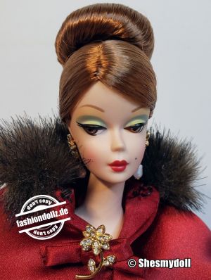 2001 Ravishing in Rouge Silkstone Barbie #52741
