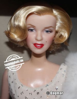 2001 Timeless Treasures - Marilyn Monroe Barbie #53873