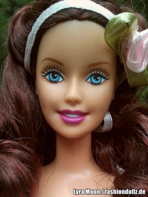 2002 The Beauty and the Beast - Beauty Barbie #56034