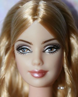 2003 The Birthstone Collection - 06 June Pearl Barbie B3414