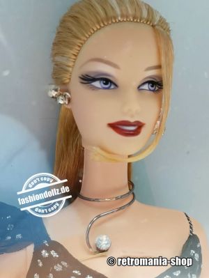2003 Hollywood Divine Barbie #C6056, Members Club Exclusive