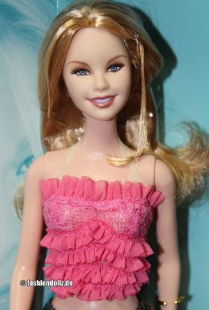 2003 LeAnn Rimes Barbie #   G8886