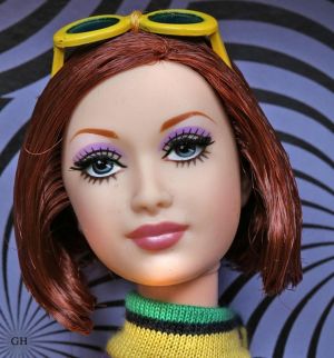 2004 Mod Redux Barbie C6262 Gold Label