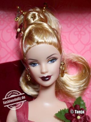 2004 Exotic Intrigue Barbie, blonde  #B9795 Avon Exclusive