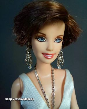 2005 Martina McBride Barbie #G8887