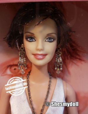 2005 Martina McBride Barbie #G8887 