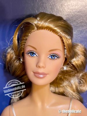 2006 Monique Lhuillier Bride Barbie, blonde J0975