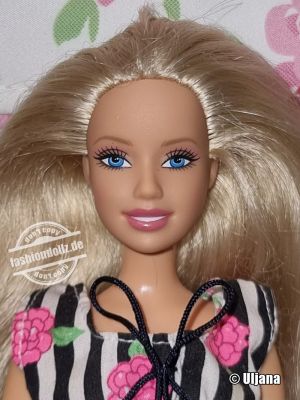 2007 Fashion Fever Barbie #K8412