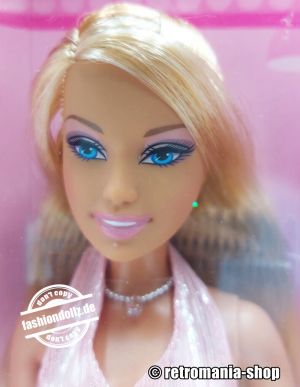 2007 Fashion Fever Twirl ‘n Style Barbie #L6490