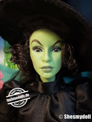 2007 The Wizard Of Oz - Wicked Witch of the West Barbie #K8685