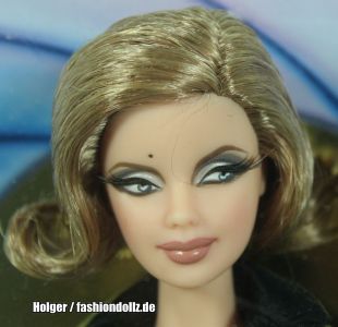 2009 Goldfinger Pussy Galore Barbie  - James Bond 007 #R4465