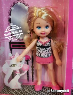 2009 Kelly & Friends - Pink is for girls (4 dolls set,) #P4409 Target Excl