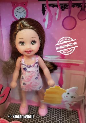 2009 Kelly & Friends - Pink is for girls (4 dolls set,) #P4409 Target Excl 
