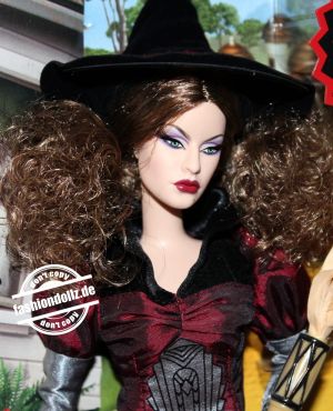 2009 The Wizard of Oz - Wicked Witch of the East Barbie #    N6588