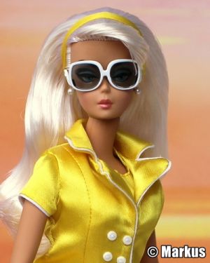 2010 Palm Beach Honey Barbie  R4485