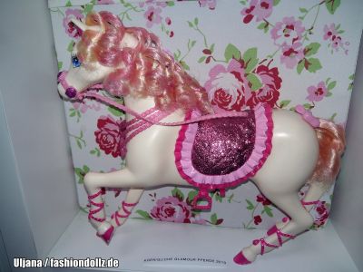 2010 Barbie Princess Horse, pink  #V7347