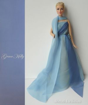 2011 Grace Kelly Barbie - To catch a thief #      T7903