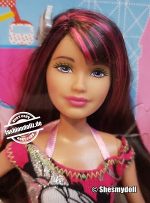 2012 Barbie loves Disney - Skipper & Chelsea Sister Set #X5900 