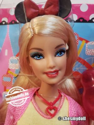 2012 Barbie loves Disney, Set with Barbie, Ken & Stacie #X5787 