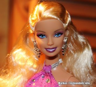 2011 Glitz Barbie, pink V2601 Europe / Canada