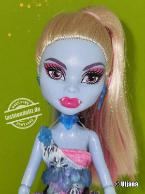 2012 Monster High - Dot Dead Gorgeous 3-Pack Abbey Bominable #X4482