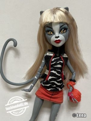 2012 Monster High Campus Stroll Sisters Giftset Meowlody & Purrsephone #W9215 