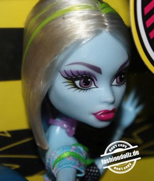 2012 Monster High Skultimate Roller Maze Abbey Bominable #Y8349