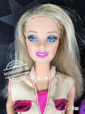 2013 Barbie Sisters' Safari Fun - Barbie & Stacie BDG25