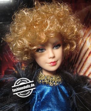 2013 The Hunger Games - Effie Trinket Barbie (3)