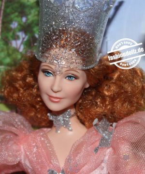 2013 Wizard of Oz - Glinda Barbie #Y0248