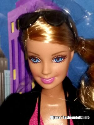 2014 Barbie Careers - Detective / Kriminalbeamtin BLL68