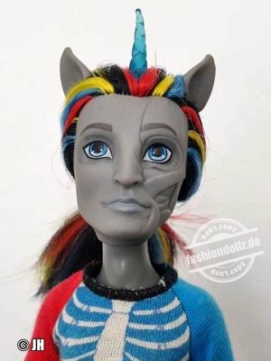 2014 Monster High Freaky Fusion - Freaky Fusions Neighthan Rot #CBP33
