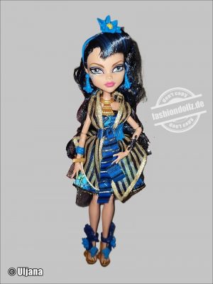 2014 Monster High - Gloom and Bloom Cleo de Nile #CGH94