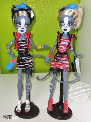 2014 Monster High - Zombie Shake Meowlody & Purrsephone   #BJR16