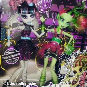 2014 Monster High Zombie Shake - Rochelle Goyle & Venus McFlytrap    #BJR17
