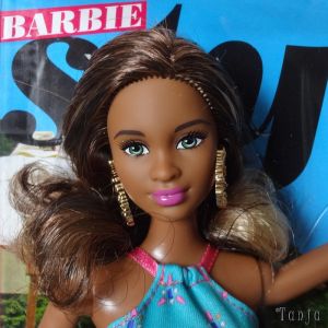 2015  Barbie Style - Glam Vacation / Resort Grace CJP97
