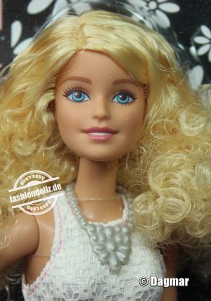 2015 Fashionistas #14 Barbie DGY57