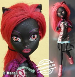 2015 Monster High - Boo York, Boo York Out-of-Tombers Catty Noir