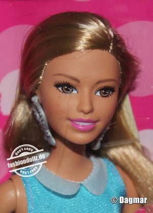 2015 Standard Fashion Barbie #CML99