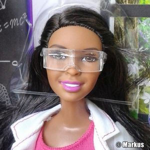 2016 Barbie Careers - Scientist AA CKK95