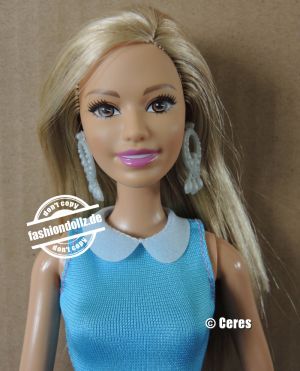 2015 Standard Fashion Barbie CML99