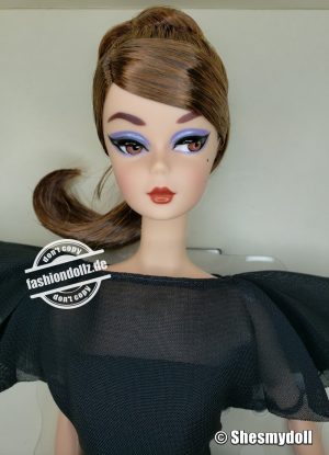2016  IDC - Classic Black Dress Silkstone Barbie, brunette #DGX91